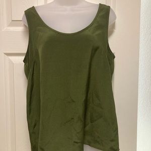 Cuyana forest green silk tank